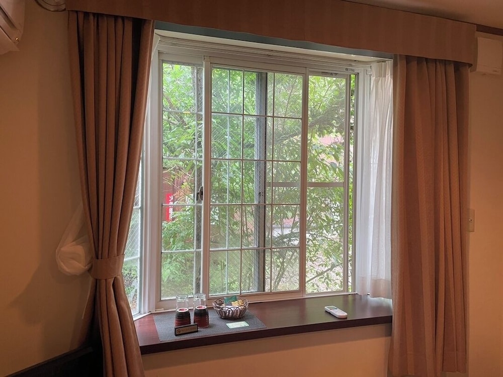 Small Double Room, Non smoking photo 3