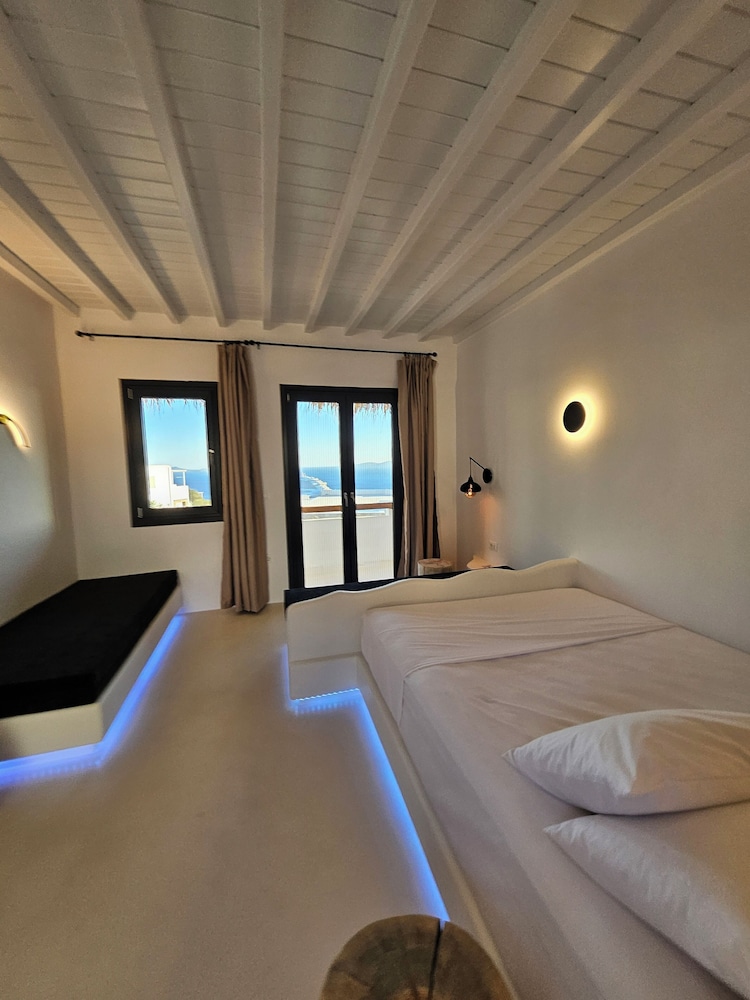 Luxury Suite, Sea View