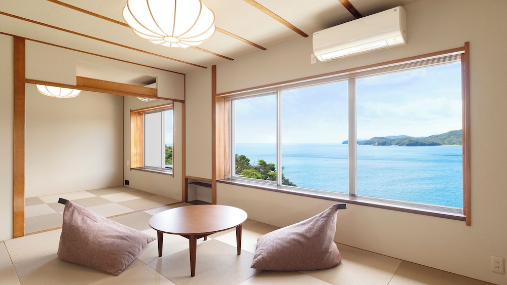 Standard Japanese Style Room with Private Bathroom for 6 people, Non Smoking