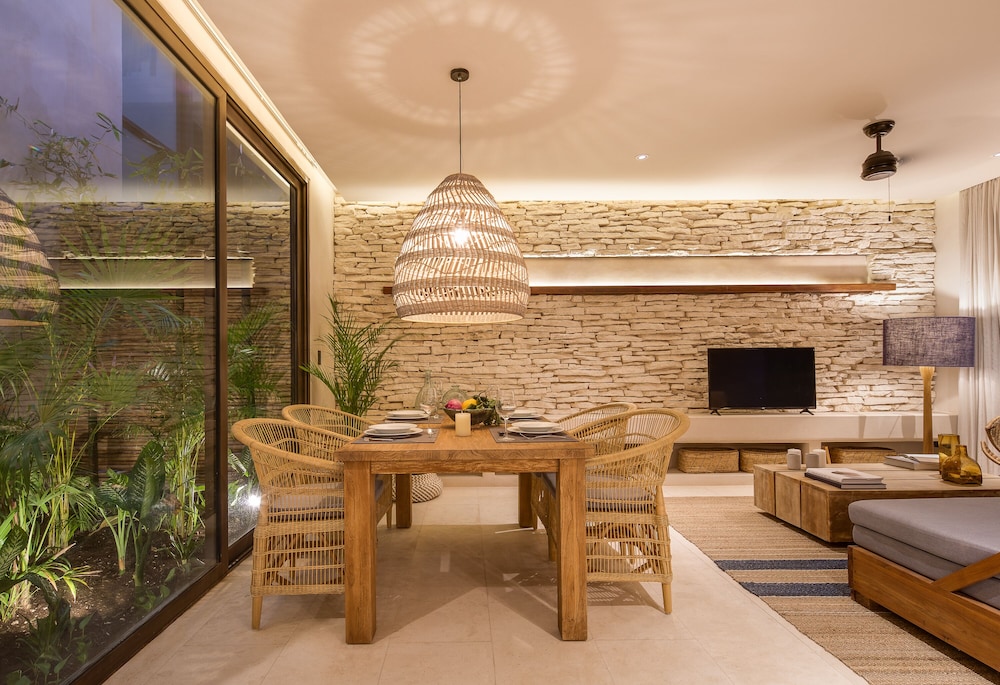 Luxury Apartment, 2 Bedrooms, Terrace, Garden View - Photo 10