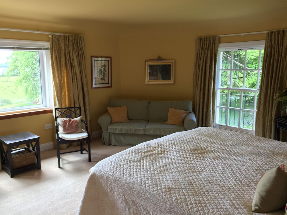 Deluxe Double Room, 1 King Bed, Ocean View (The Loch Room) photo 1