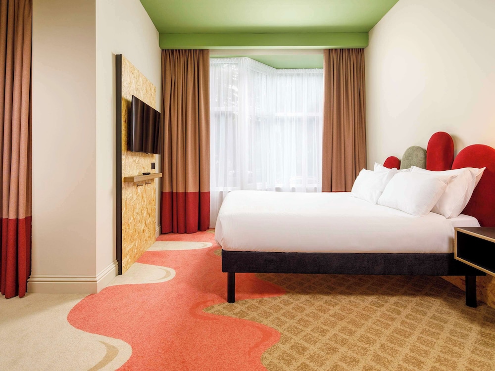 Room, 1 Double Bed, Accessible photo 3