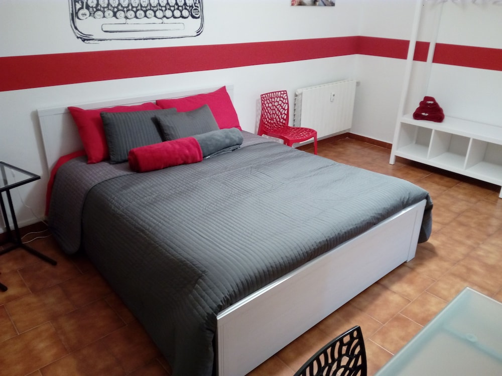 Large Double Room photo 1