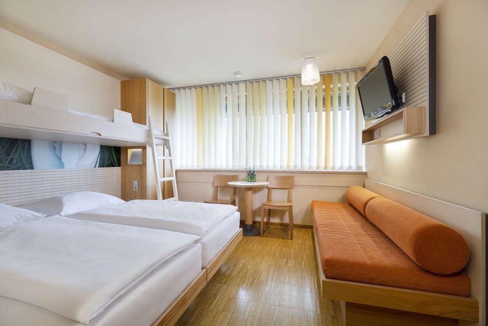 Triple Room photo 3