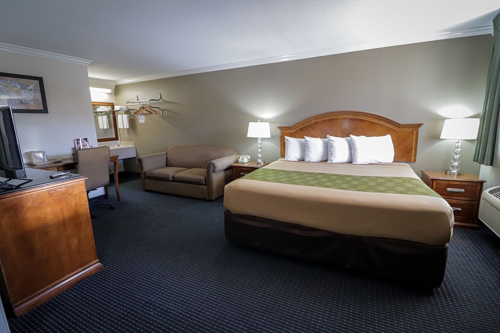 Family Room, Multiple Beds, Non Smoking - Photo 3