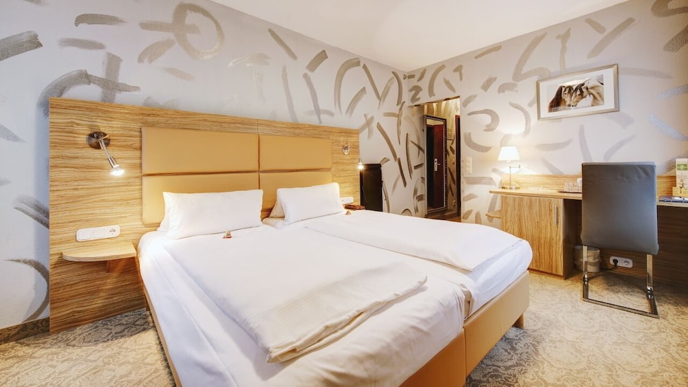 Classic Double Room