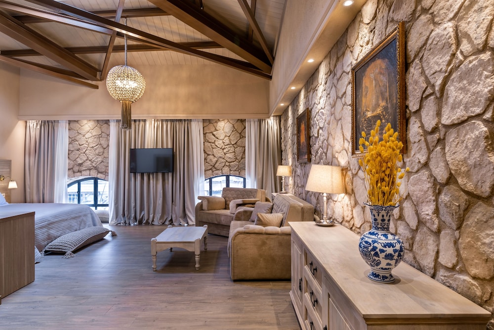 Family Suite photo 3