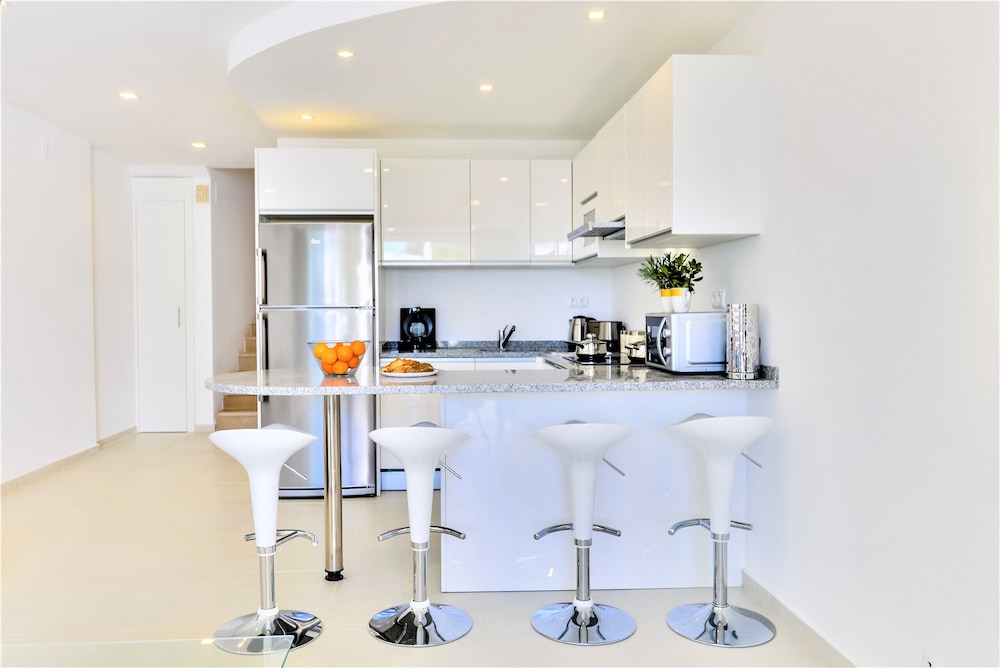 Apartment, 2 Bedrooms, Terrace, Garden View photo 2