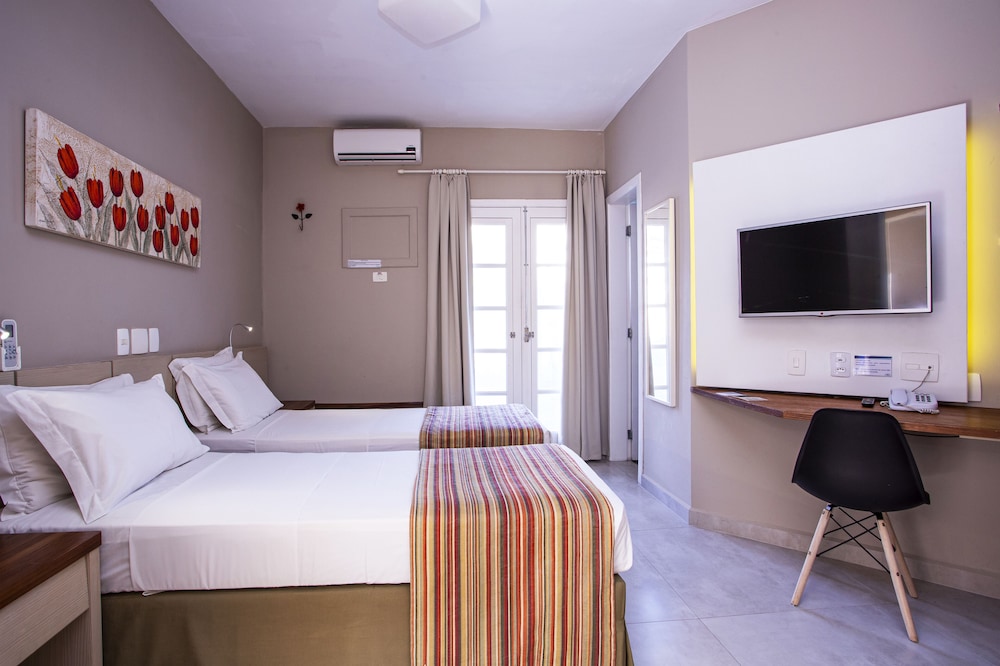 Deluxe Twin Room photo 1