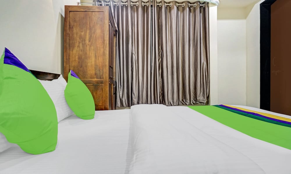 Economy Room - Photo 7