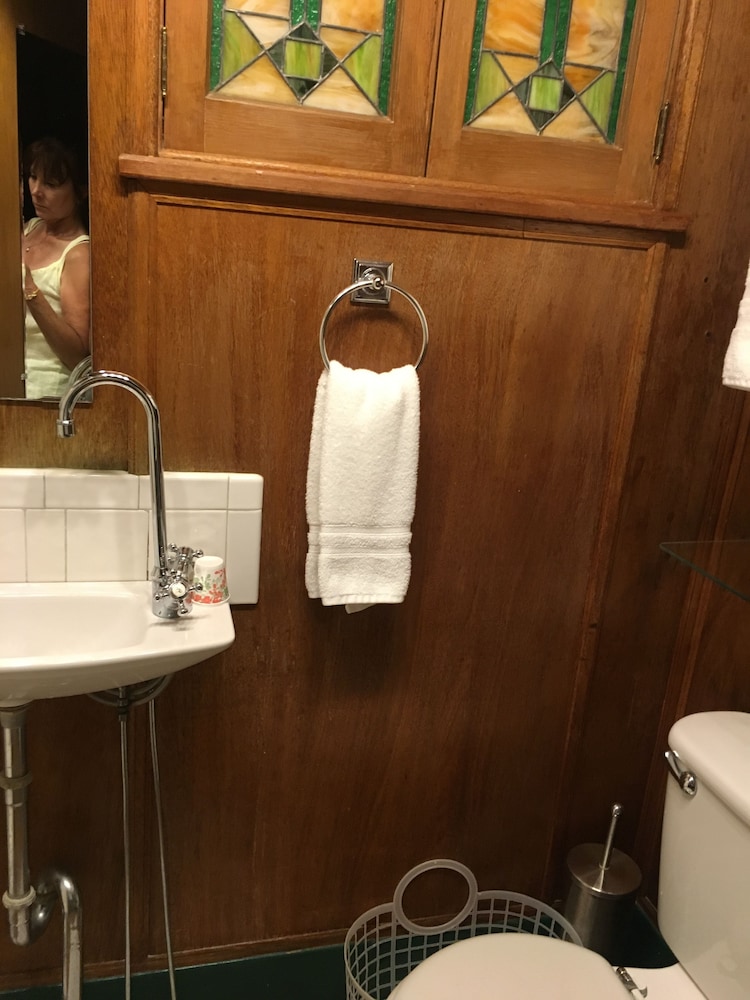 Room, Private Bathroom (The Library "GUEST" Room) photo 3