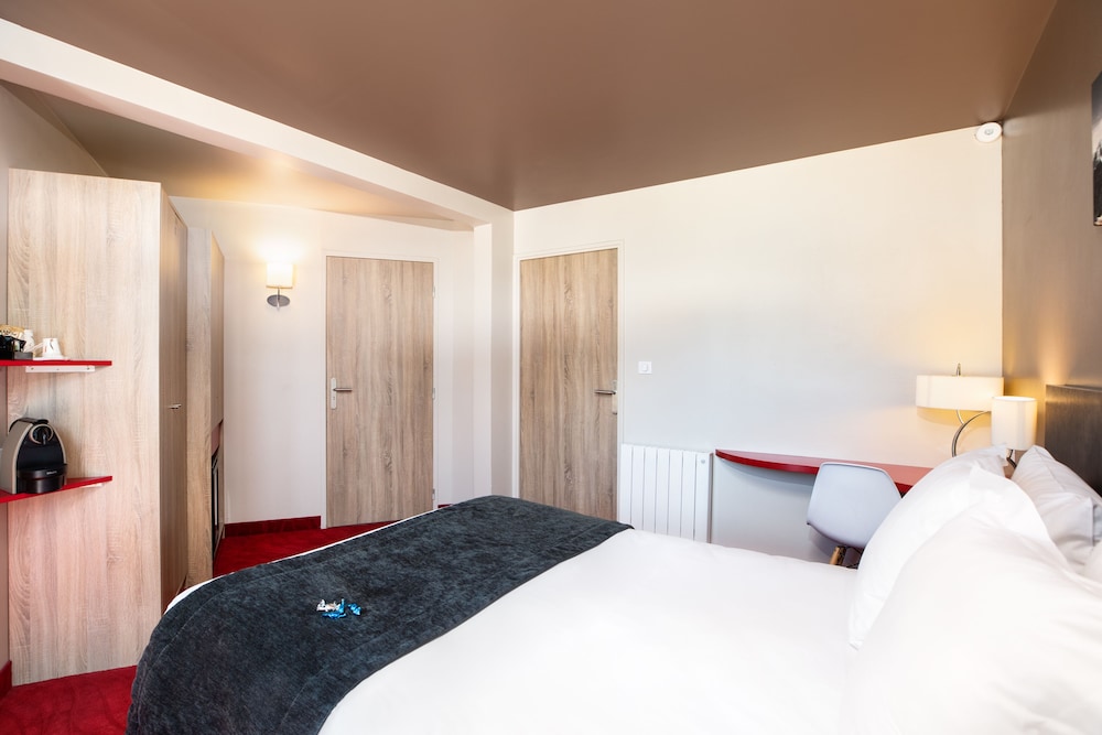 Superior Double Room - Photo 10