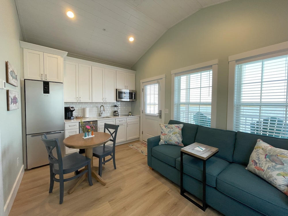 Conch Cottage