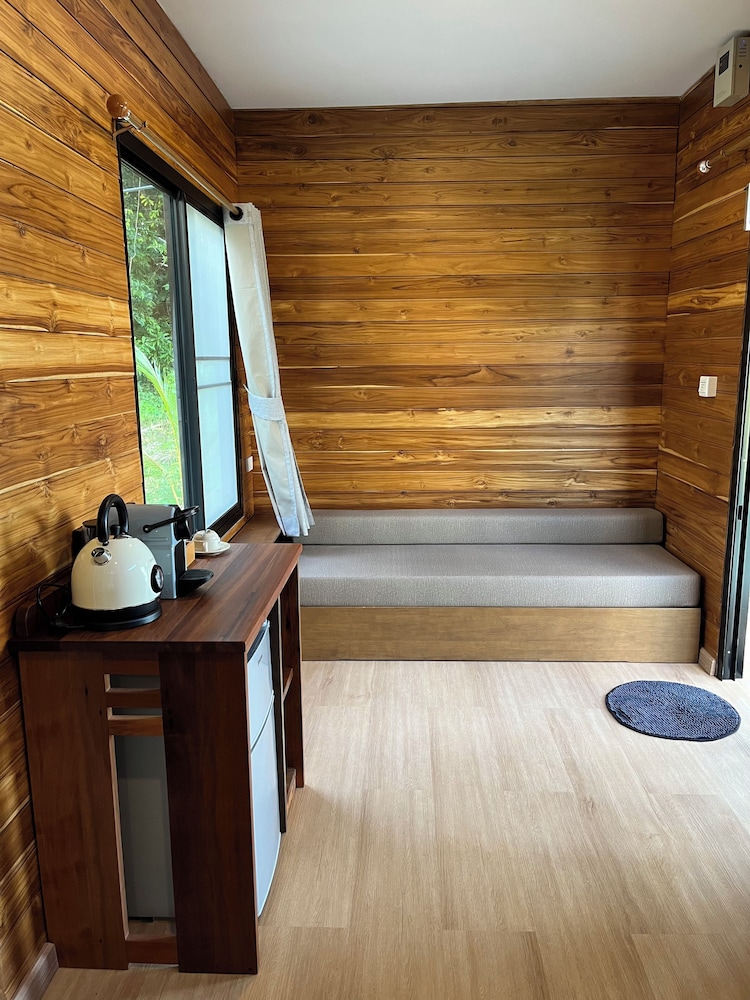 Pool House photo 2