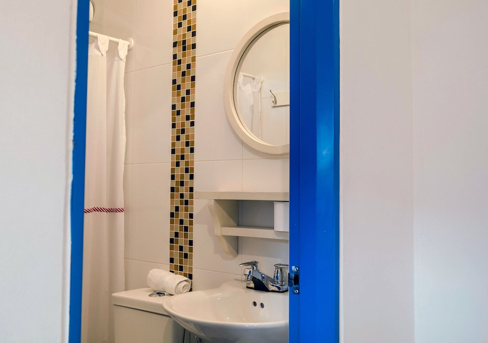 Deluxe Double or Twin Room, Non Smoking, City View photo 2