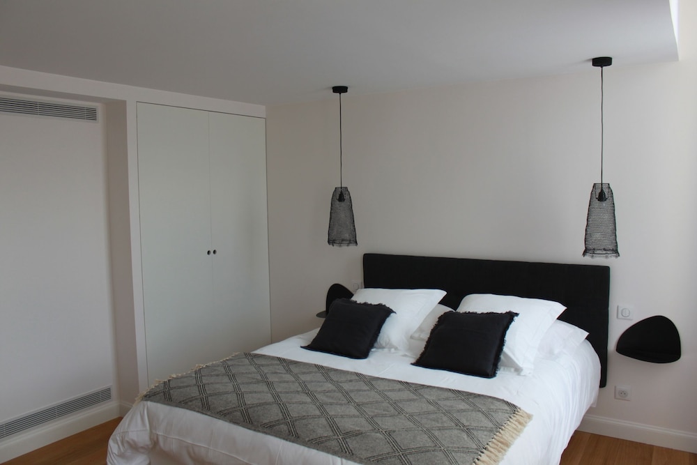 Double Room, 1 Queen Bed (Palais Gallien)