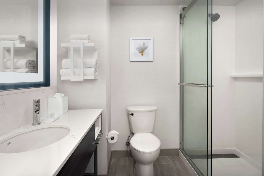 Studio Suite, 2 Queen Beds, Balcony - Photo 6
