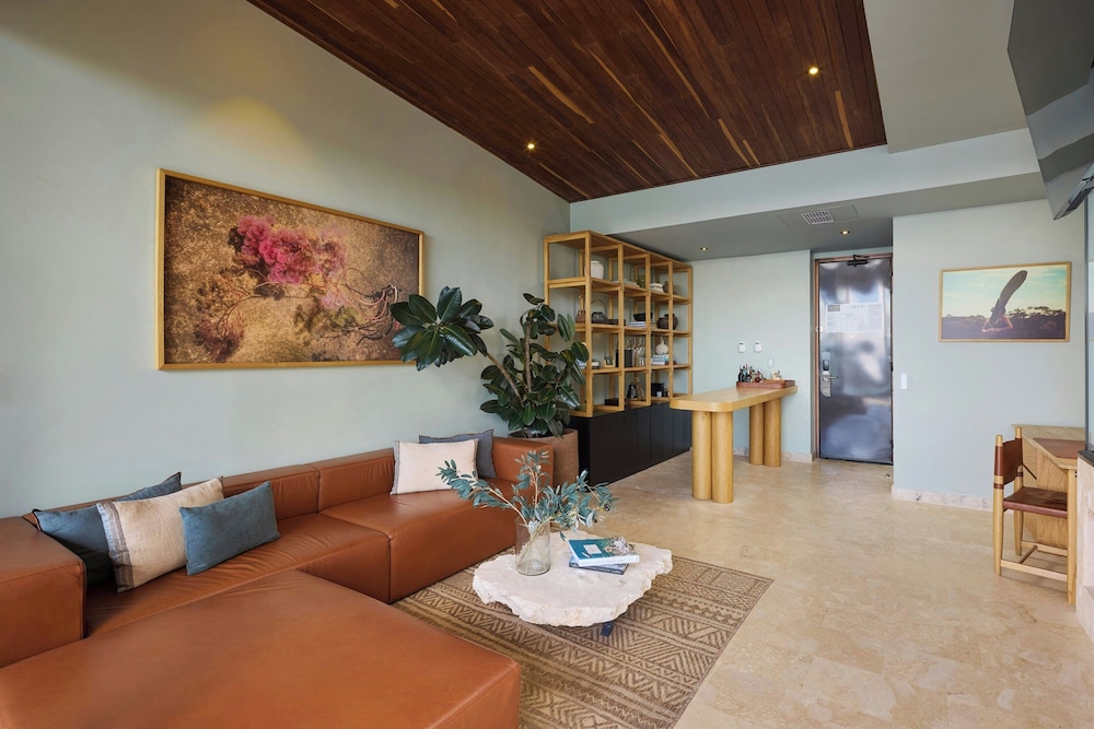 Presidential Suite, 1 Bedroom, Lake View photo 1