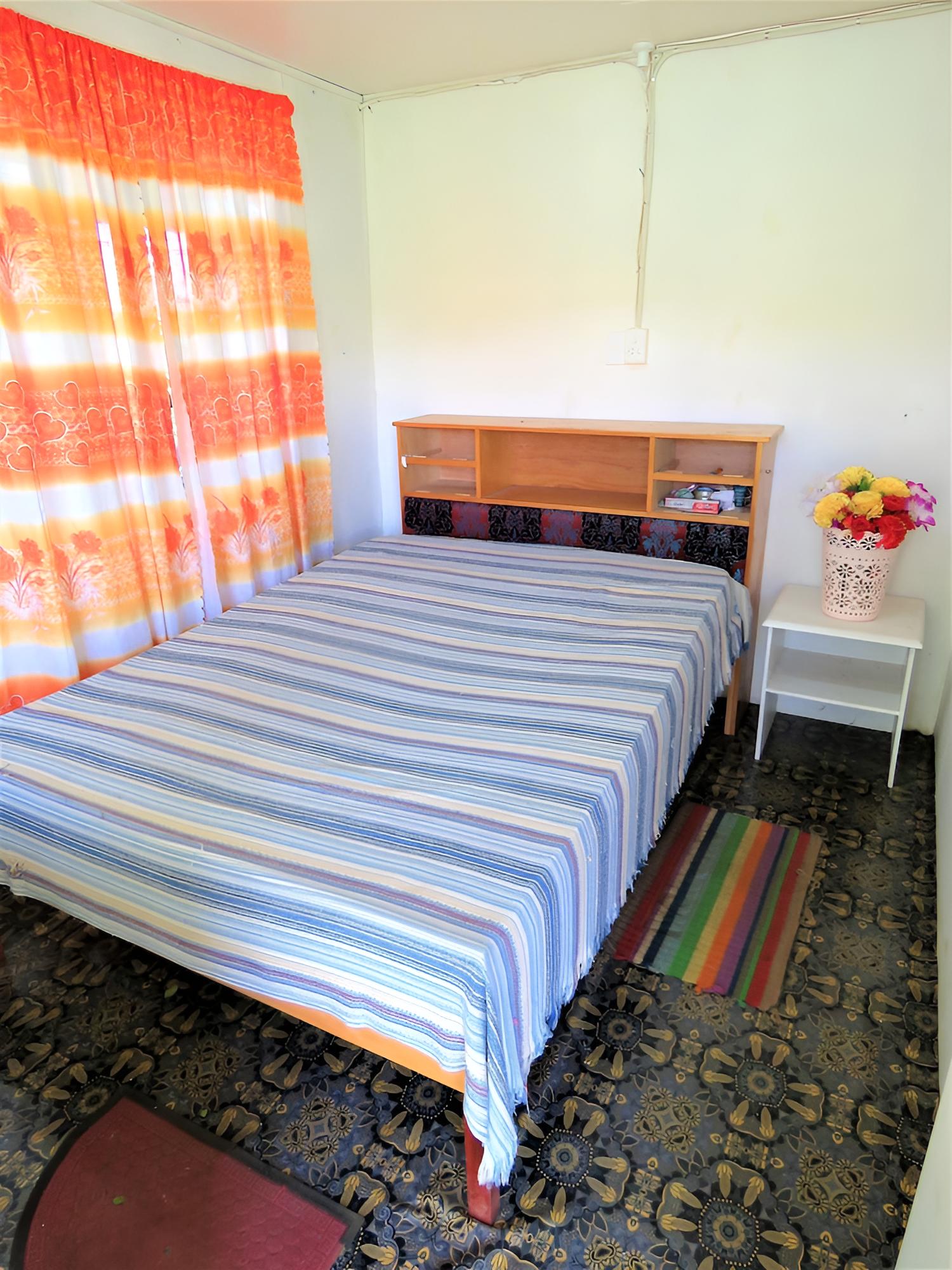 Double Room, 1 Double Bed, Shared Bathroom photo 3