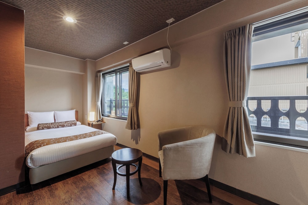 Semi Double Room, Non Smoking