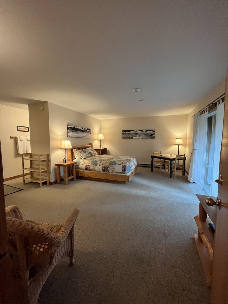 Riverview Family Suite photo 2