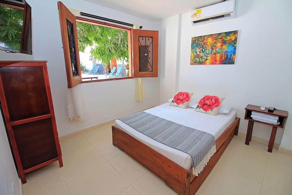 Basic Room, Pool View photo 1