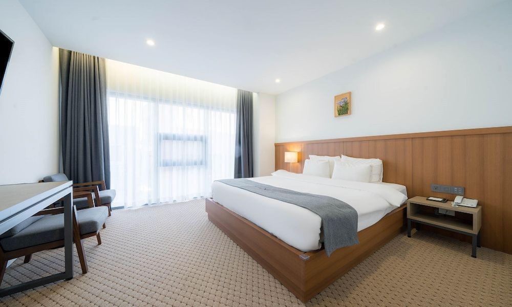 Deluxe Double Room - Photo 1