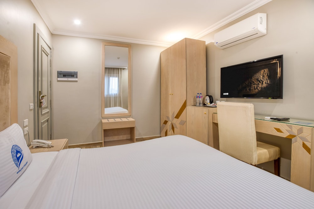 Economy Double Room, City View - Photo 3
