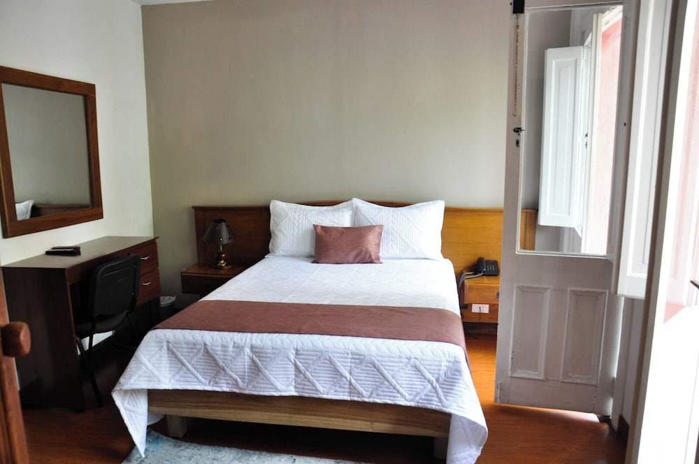 Standard Double Room photo 2