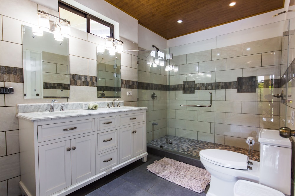 Superior Triple Room photo 3