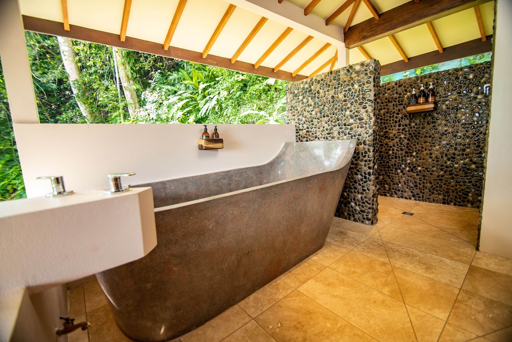 Luxury Villa photo 3