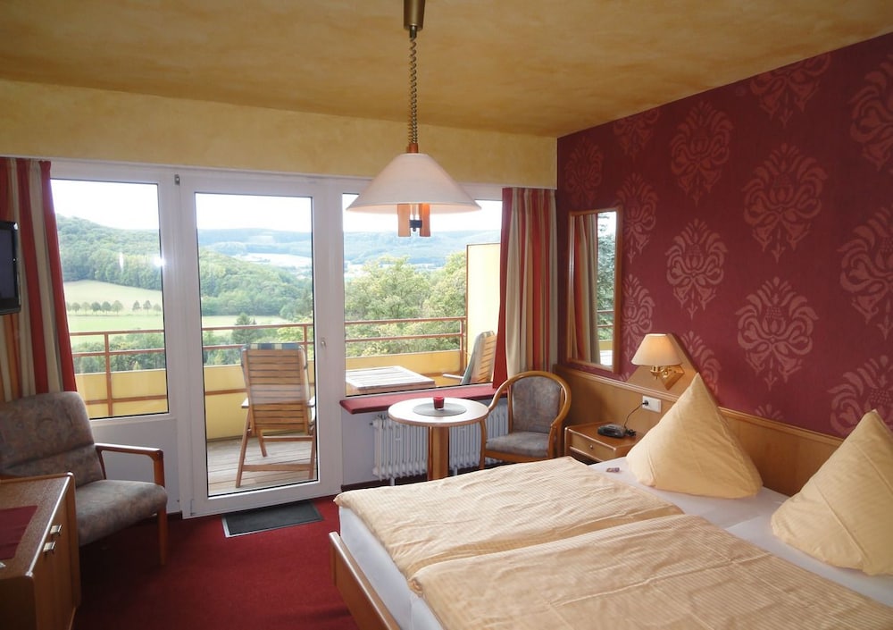 Comfort Double Room, Balcony - Photo 3