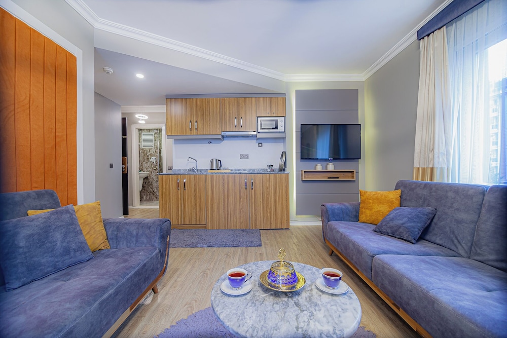 Elite Condo photo 3