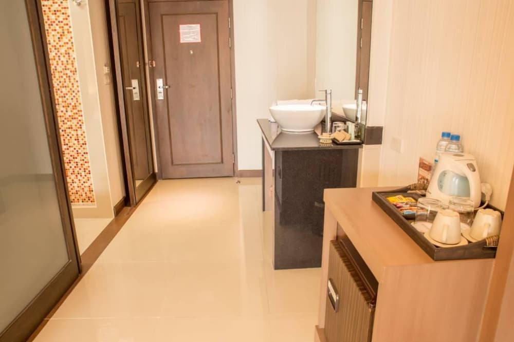 Premium Room Double - Photo 7