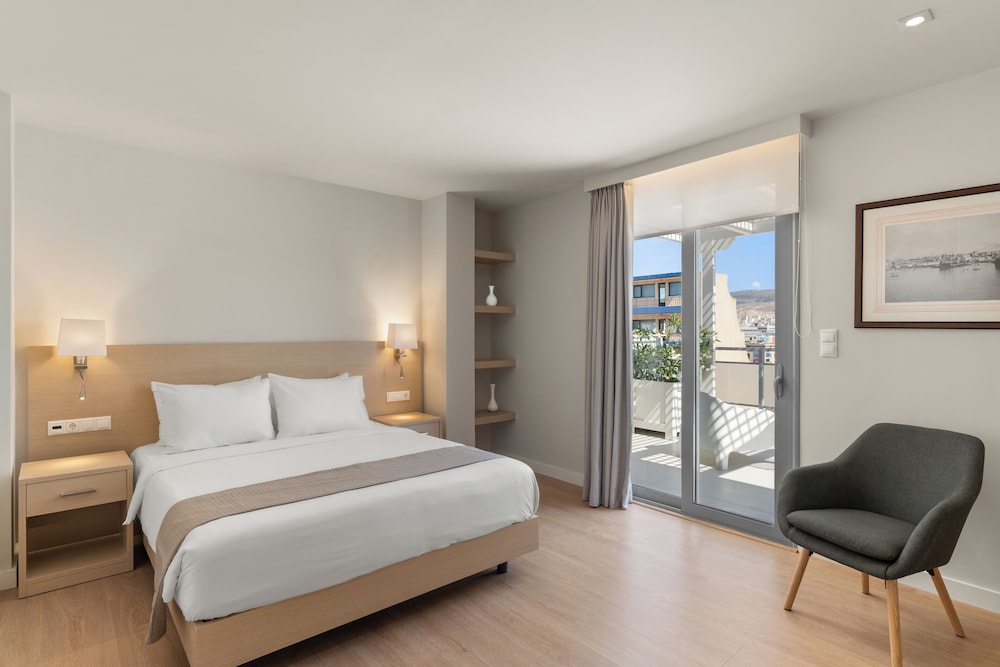 Deluxe Double Room, Terrace, Harbor View photo 3
