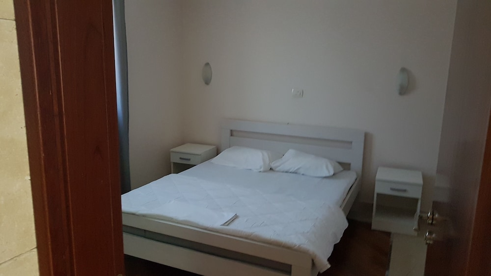 Apartment, 1 Bedroom (3)