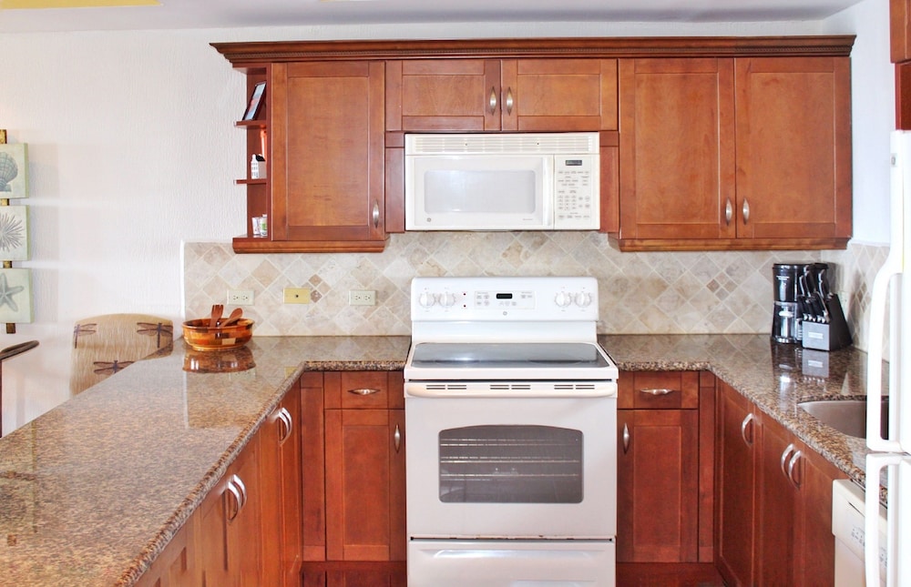 Premium Suite, Multiple Bedrooms, Non Smoking, Ocean View photo 3