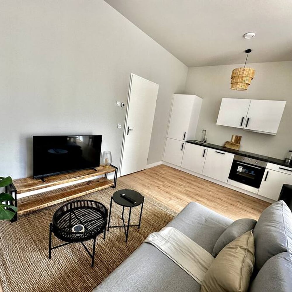 Apartment photo 3