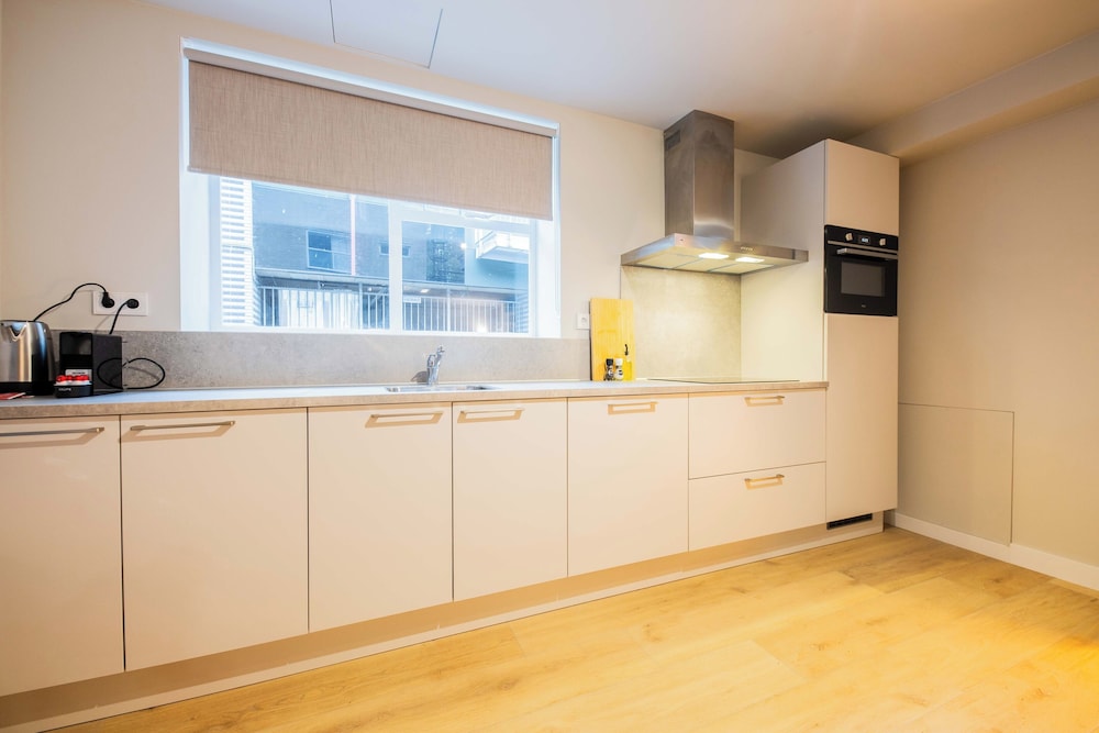 Apartment photo 2