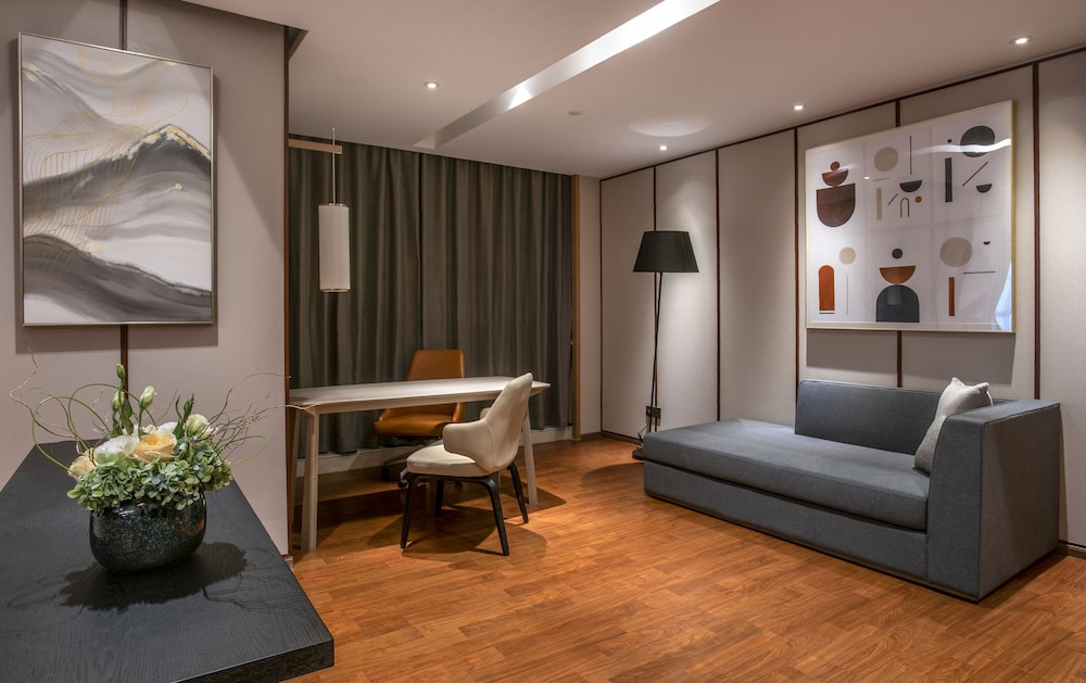 Presidential Suite photo 2