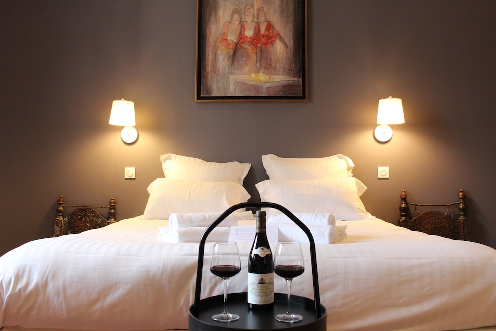 Room, Connecting Rooms (La Nomade, 1st Floor)