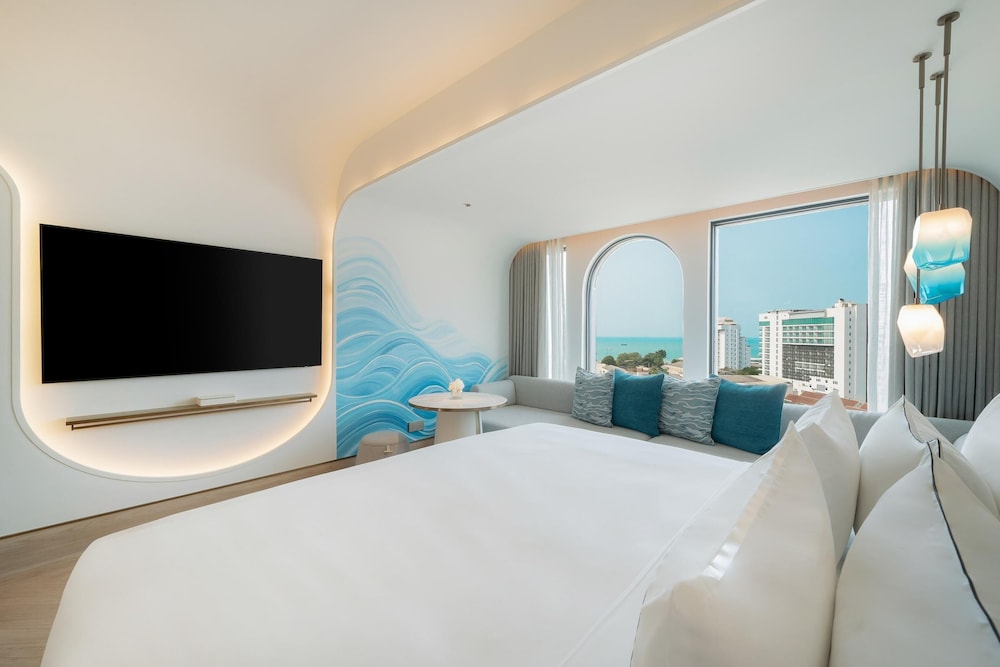 The Level Premium Sea View (2+1)