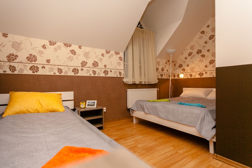 Standard Triple Room photo 2