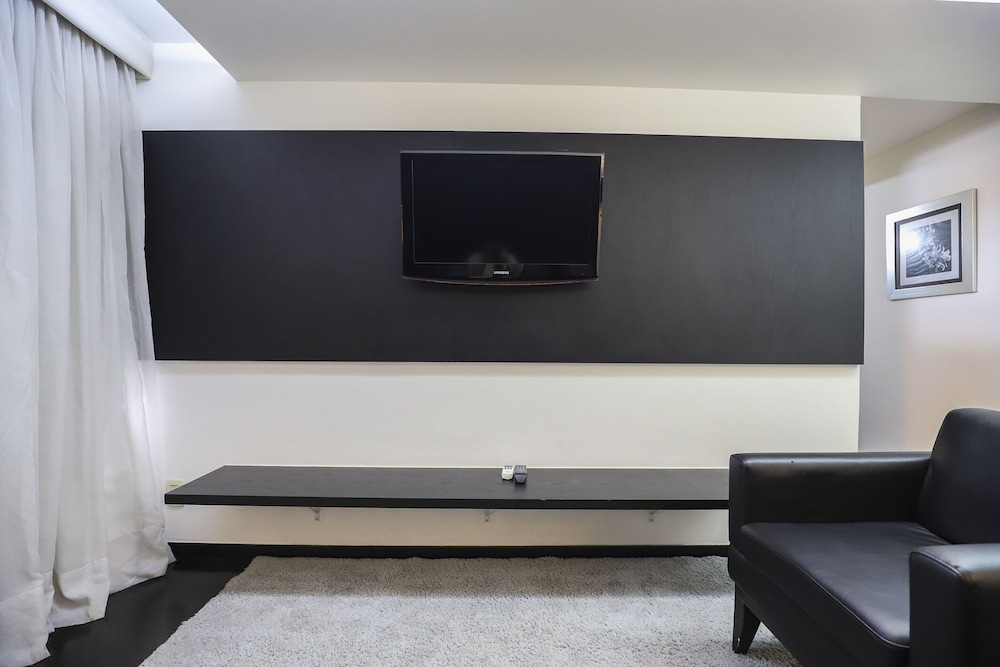 Deluxe Suite, 1 Double Bed - Photo 6