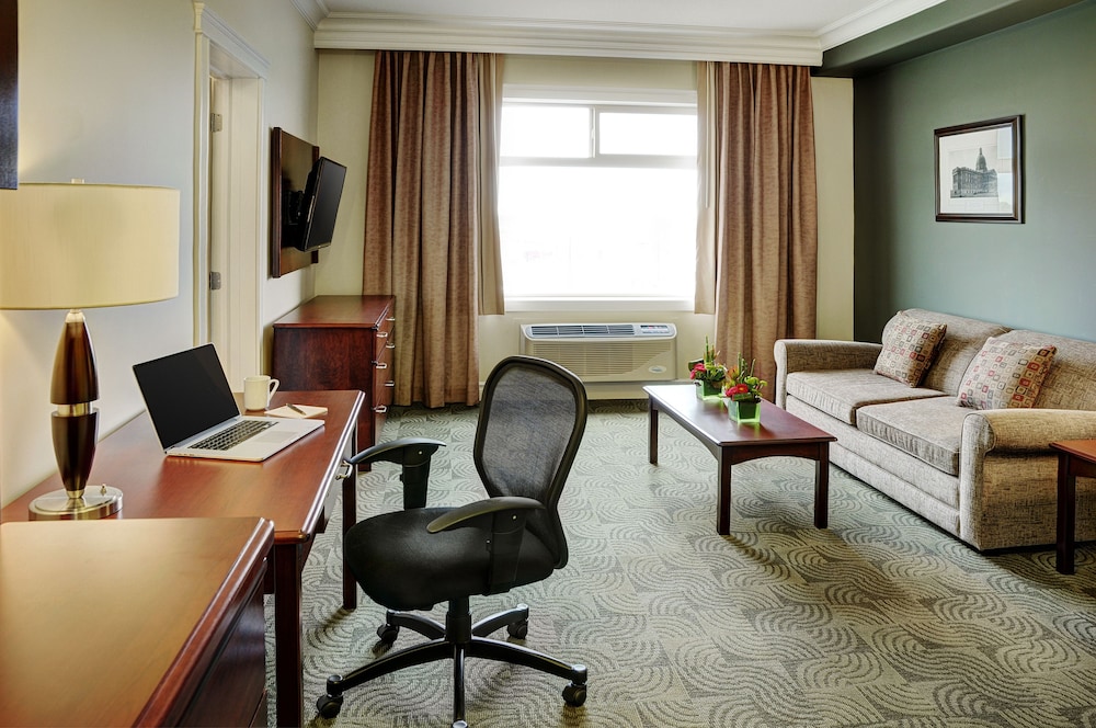 Executive Suite photo 1