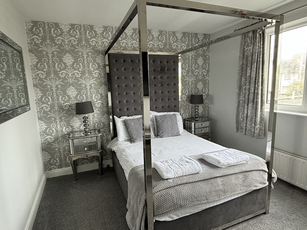 Double Room, Ensuite (Bridal) - Photo 1