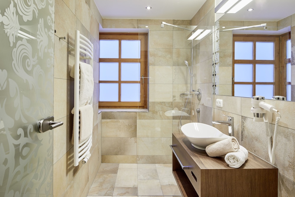 Royal Double Room, Annex Building photo 3