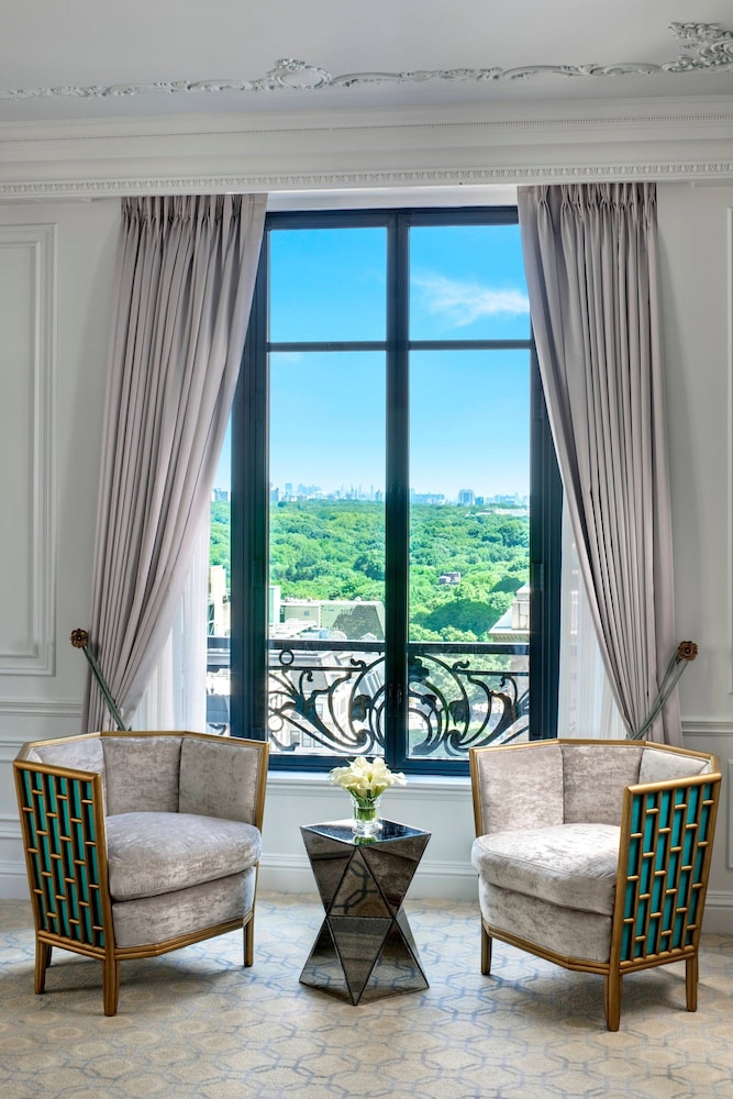 Suite, 1 Bedroom (Butler Service Included) thumbnail 6