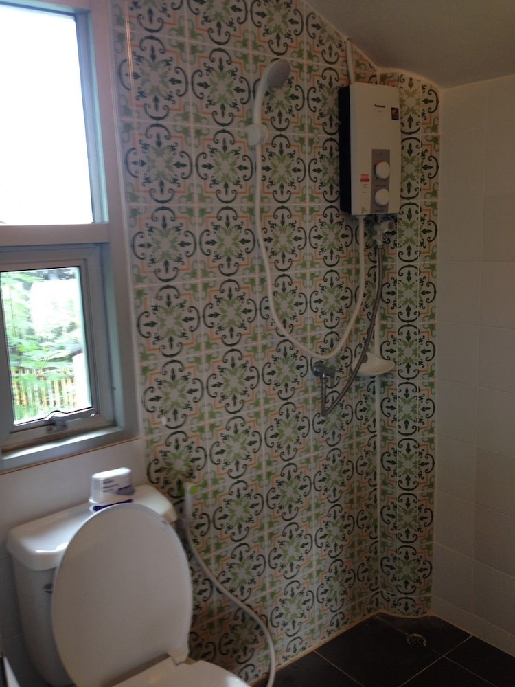 Standard Twin Room photo 2
