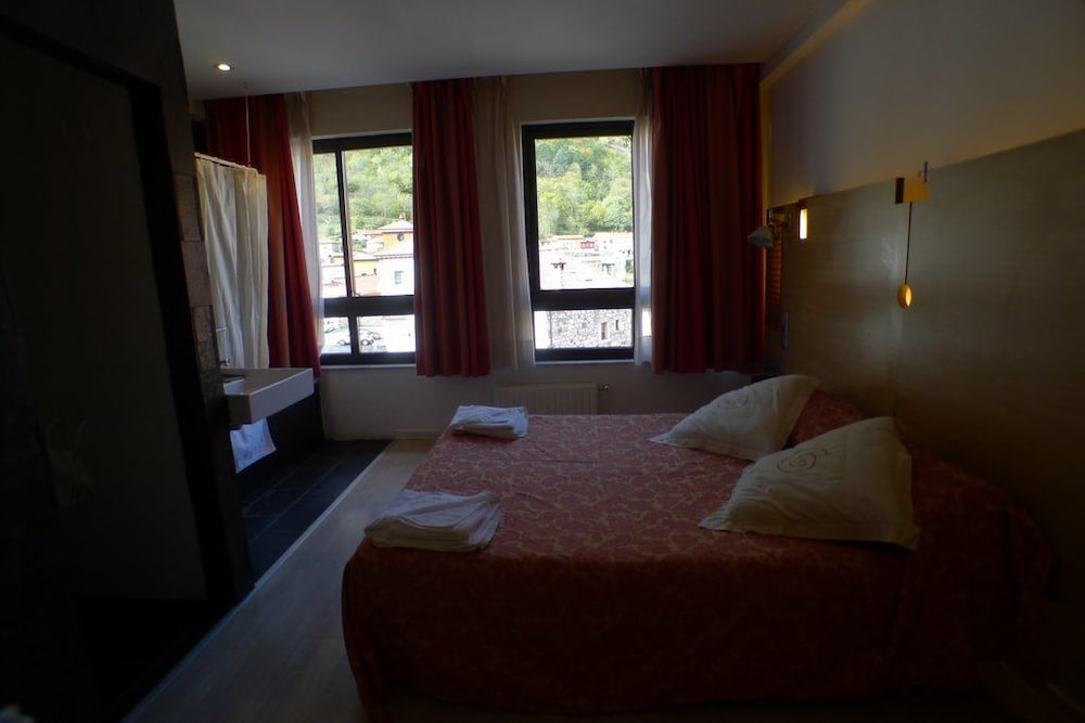 Suite, vista a la montaña